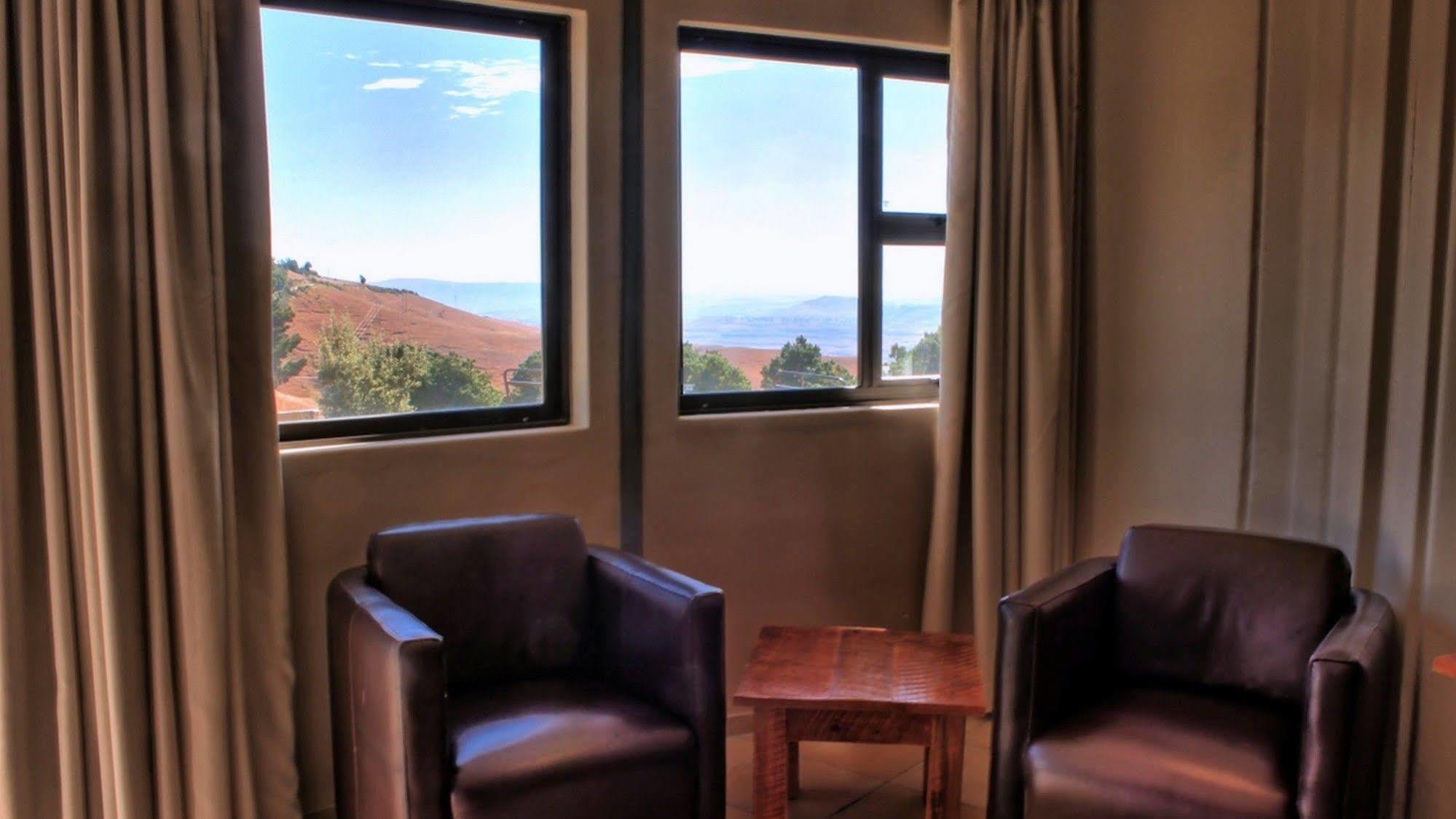 Witsieshoek Mountain Lodge Phuthaditjhaba Esterno foto